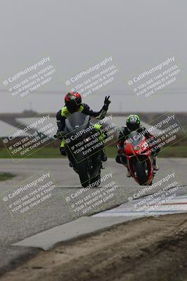 media/Nov-29-2025-TrackDaz (Sat) [[10ae2d9bce]]/C Group/Session 4 (Wheelie Bump)/